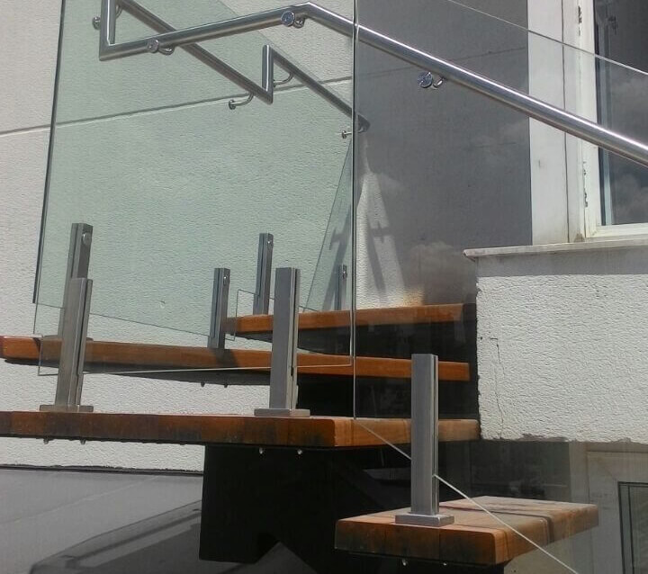 Guarda em Vidro Sistema de Torres